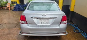 টয়োটা অ্যাক্সিও ১.৫ জি টুডব্লিউডি ২০১৫ সিলভার