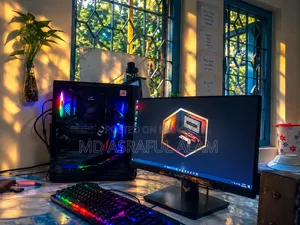 Desktop Computer Asus 16GB AMD Ryzen 5 SSD 500GB