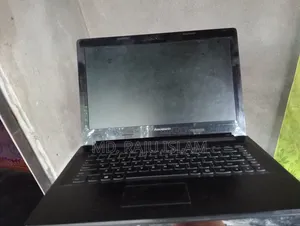 Laptop Lenovo 4GB HDD 256GB