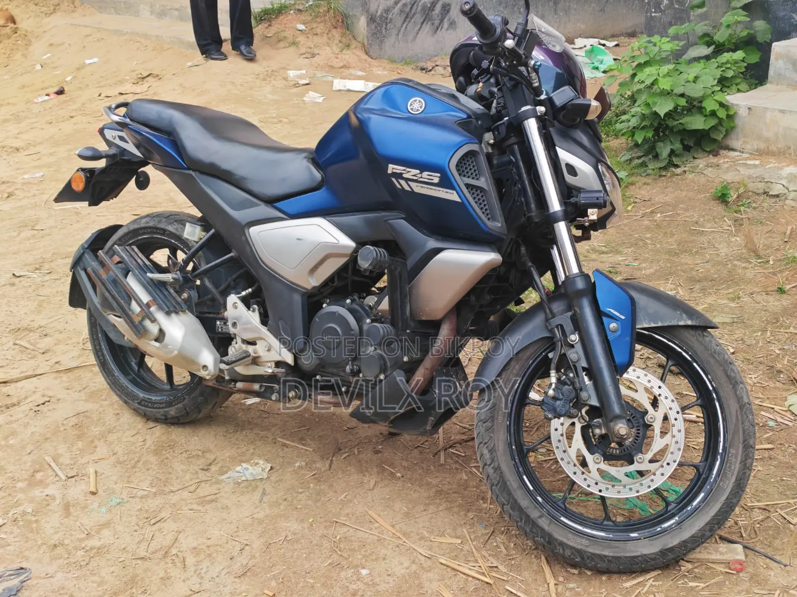 ইয়ামাহা এফজেডএস ভি৩ ২০২১ নীল
