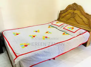 Double Bed 5x7 Feet Teak Wood