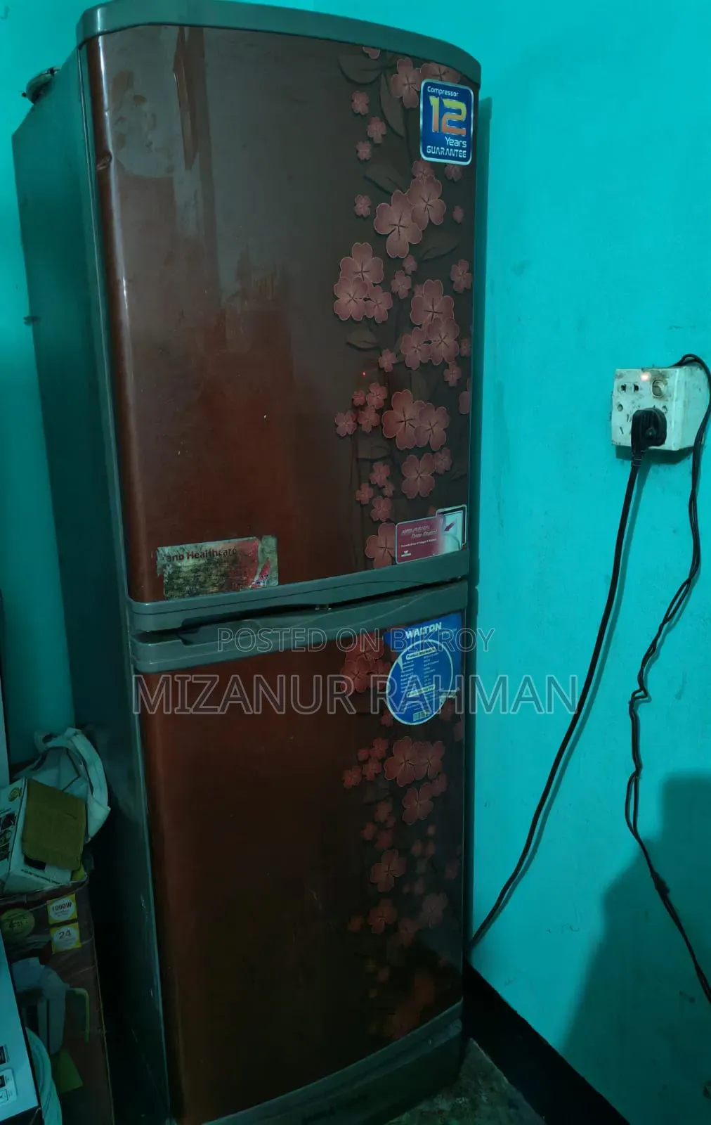 একটি রানিং ওয়ালটন ফ্রীজ বিক্রি হবে