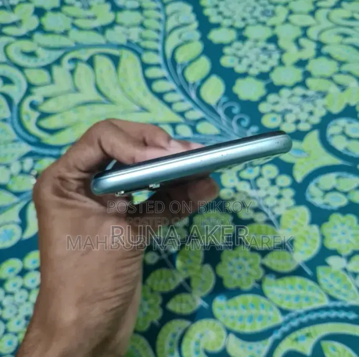 ভিভো ওয়াই২০জি ১২৮ জিবি