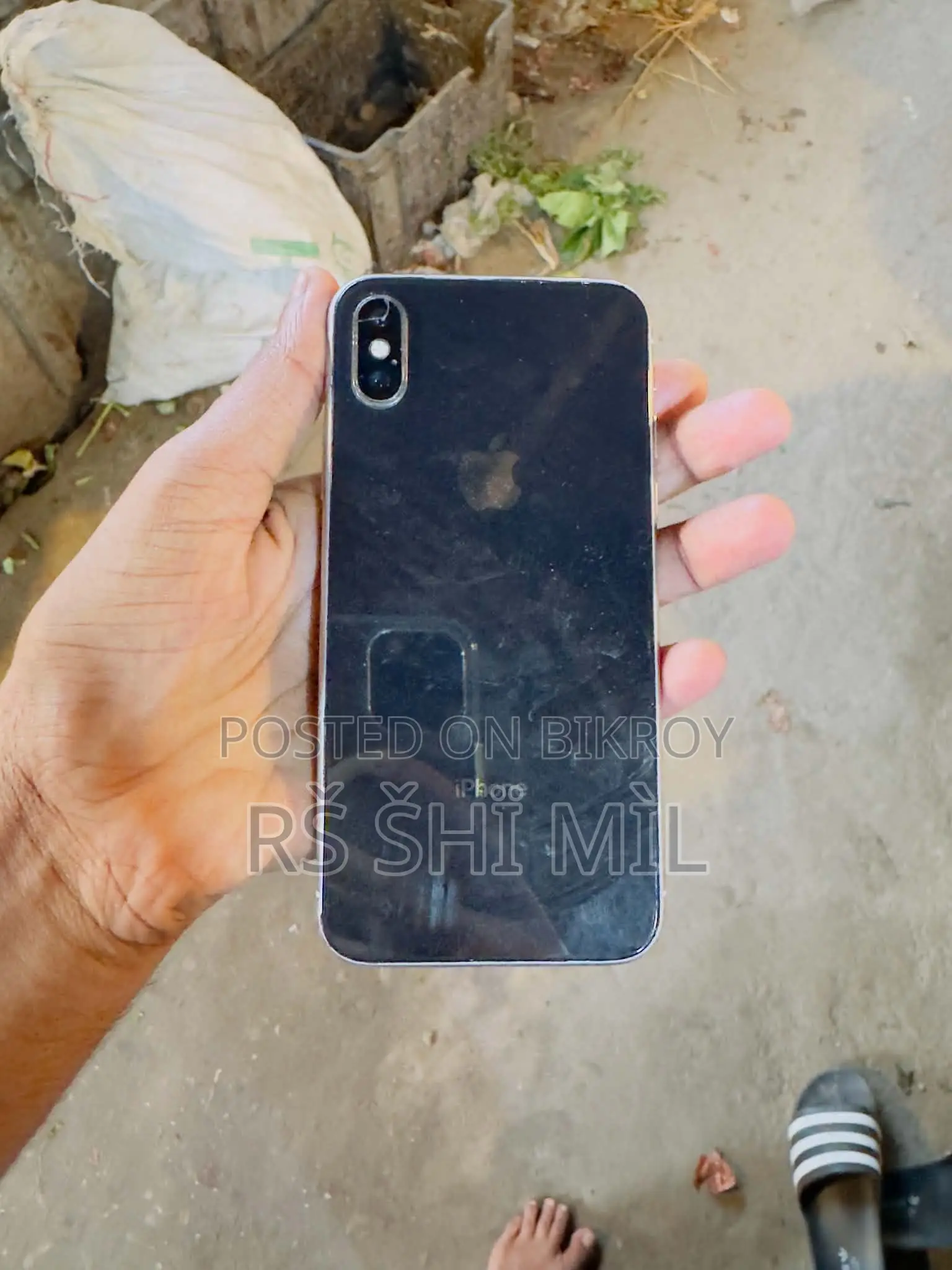 অ্যাপল আইফোন এক্স ২৫৬ জিবি কালো