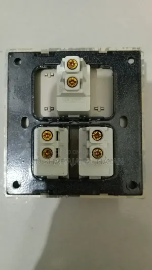 Click Switch (3 Gang 1 Way)