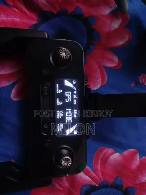 Deon Camera