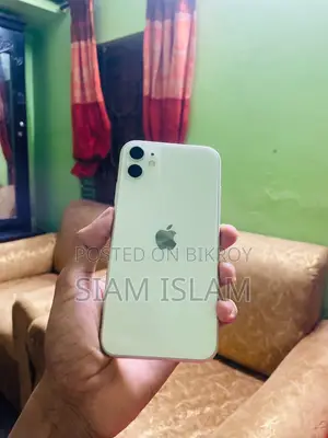 Apple iPhone 11 64 GB White