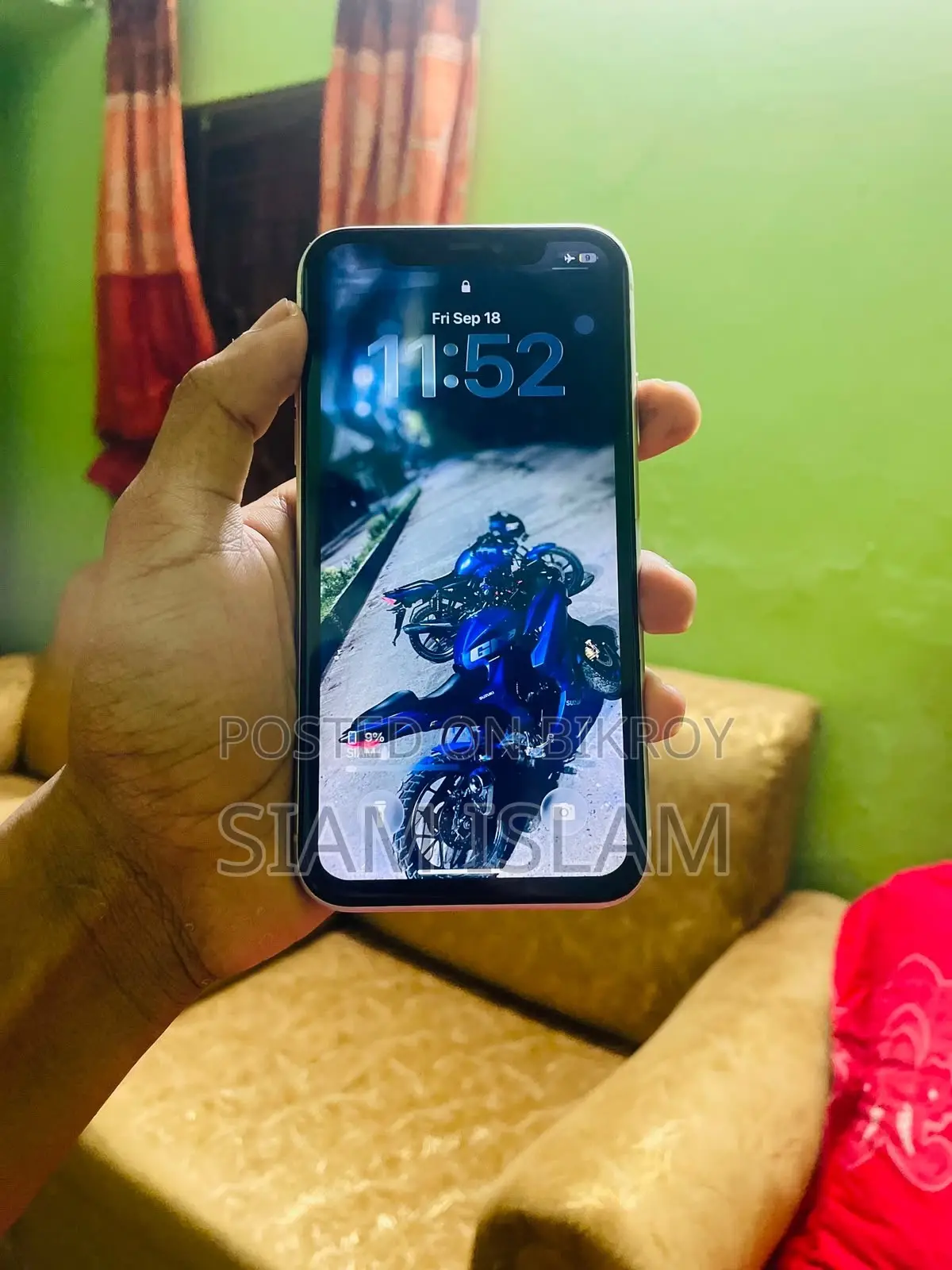 অ্যাপল আইফোন ১১ ৬৪ জিবি সাদা