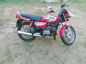 Hero Splendor Plus 2017 Red