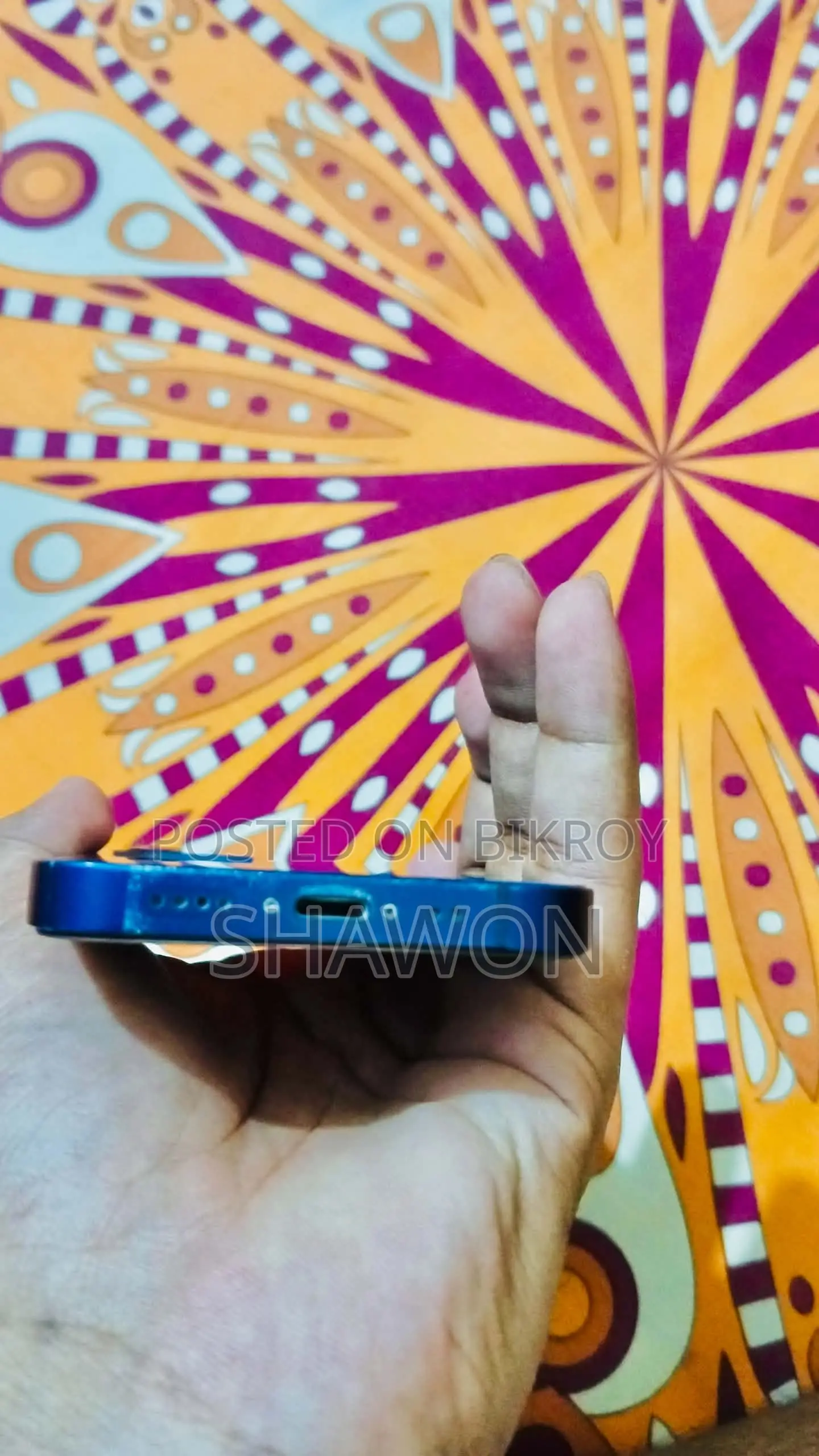BLU 64 GB Blue