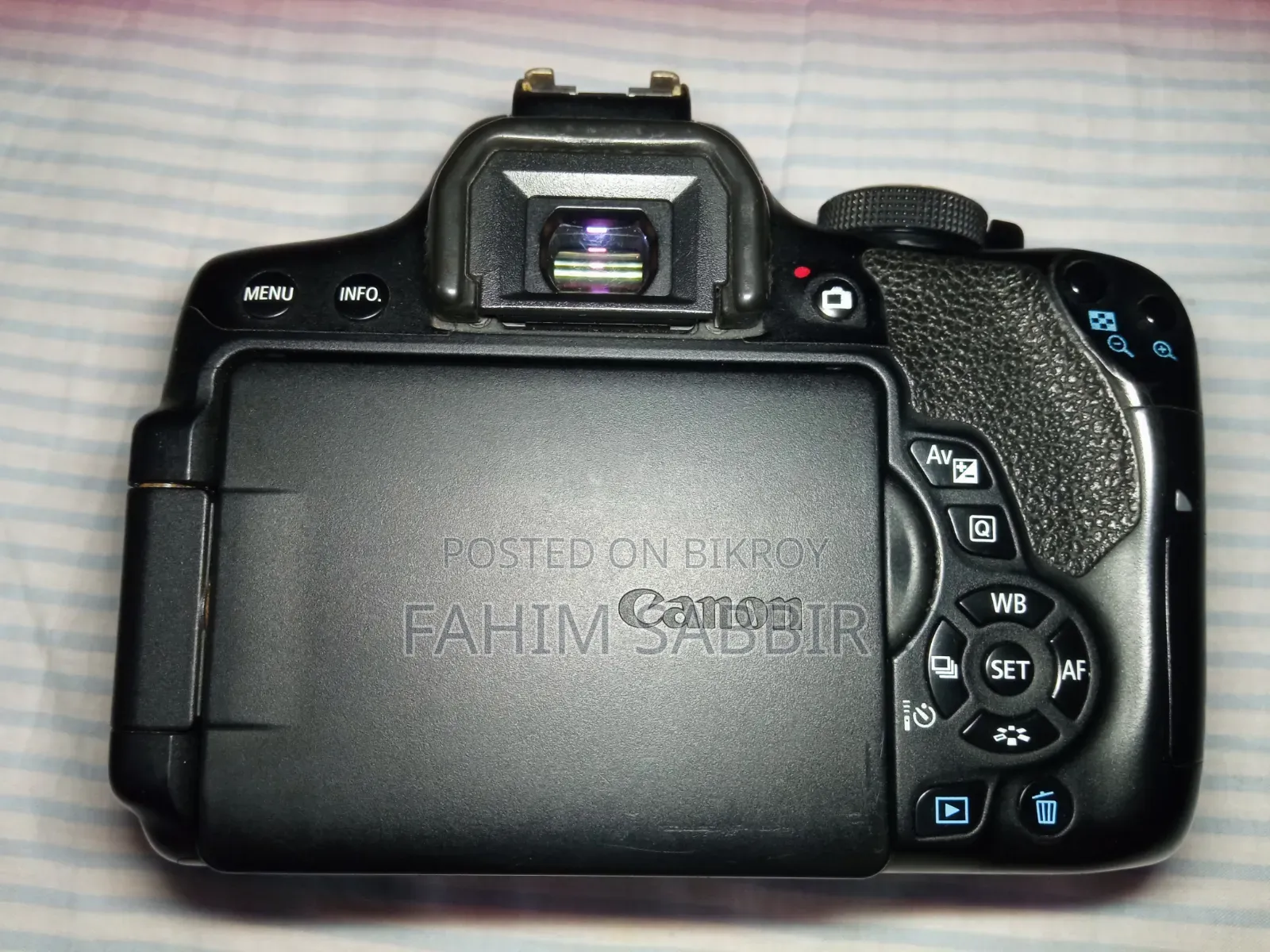 Canon 750D