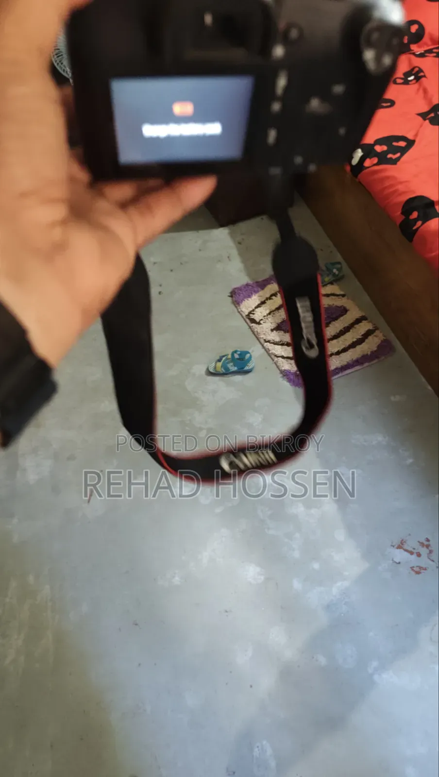 ডিএসএলআর ক্যানন ক্যামেরা