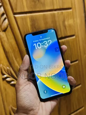 Apple iPhone X 64 GB Black