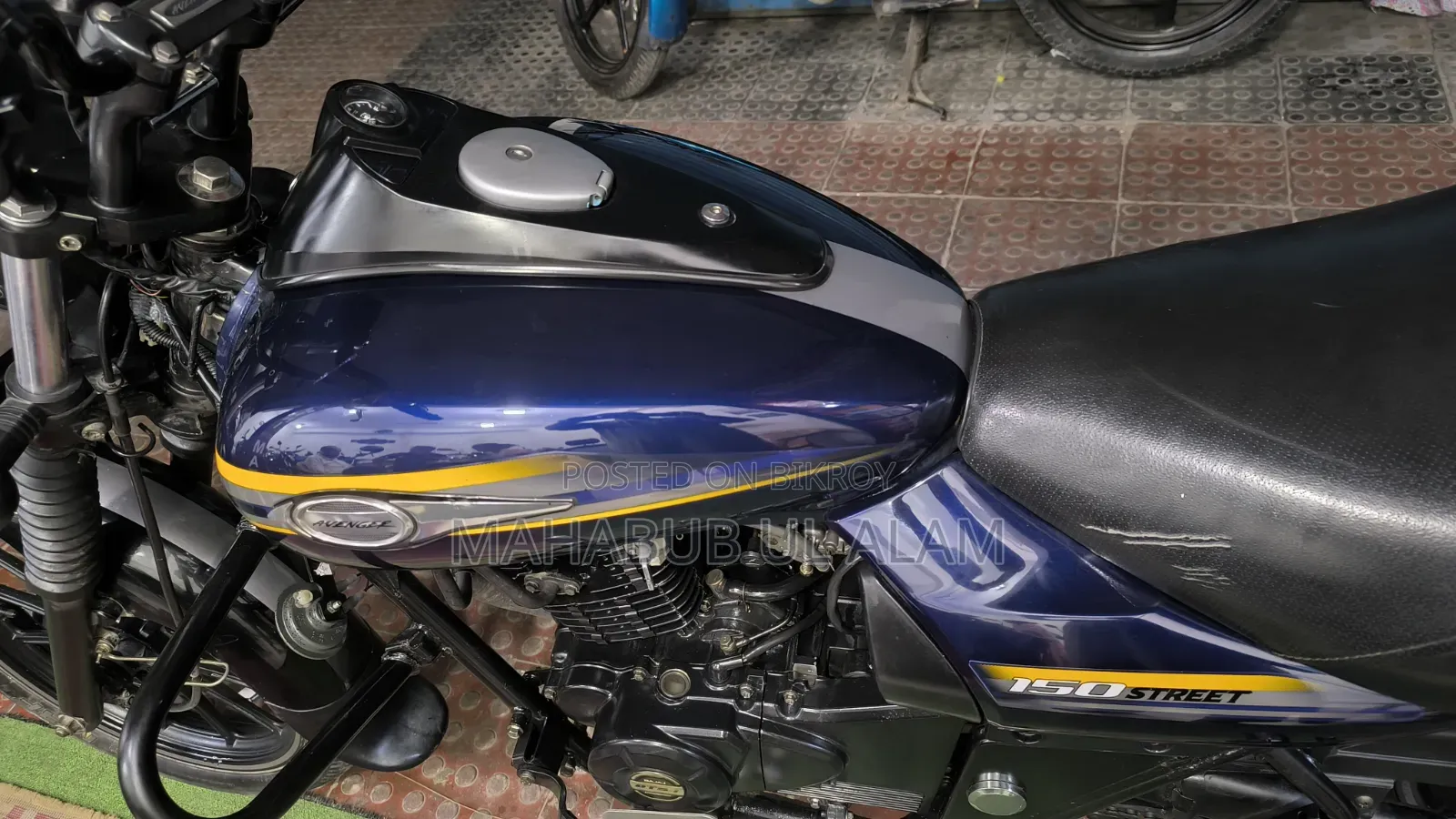 Bajaj Avenger 150 Street 2019 Blue