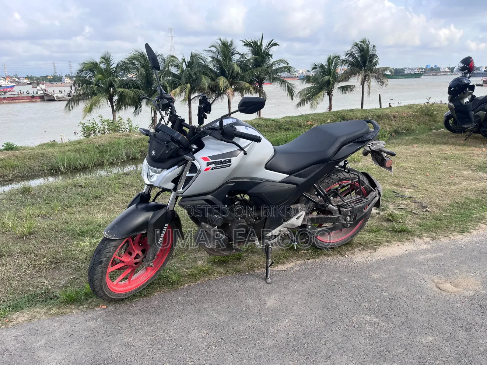 Yamaha FZS V4 2026 White