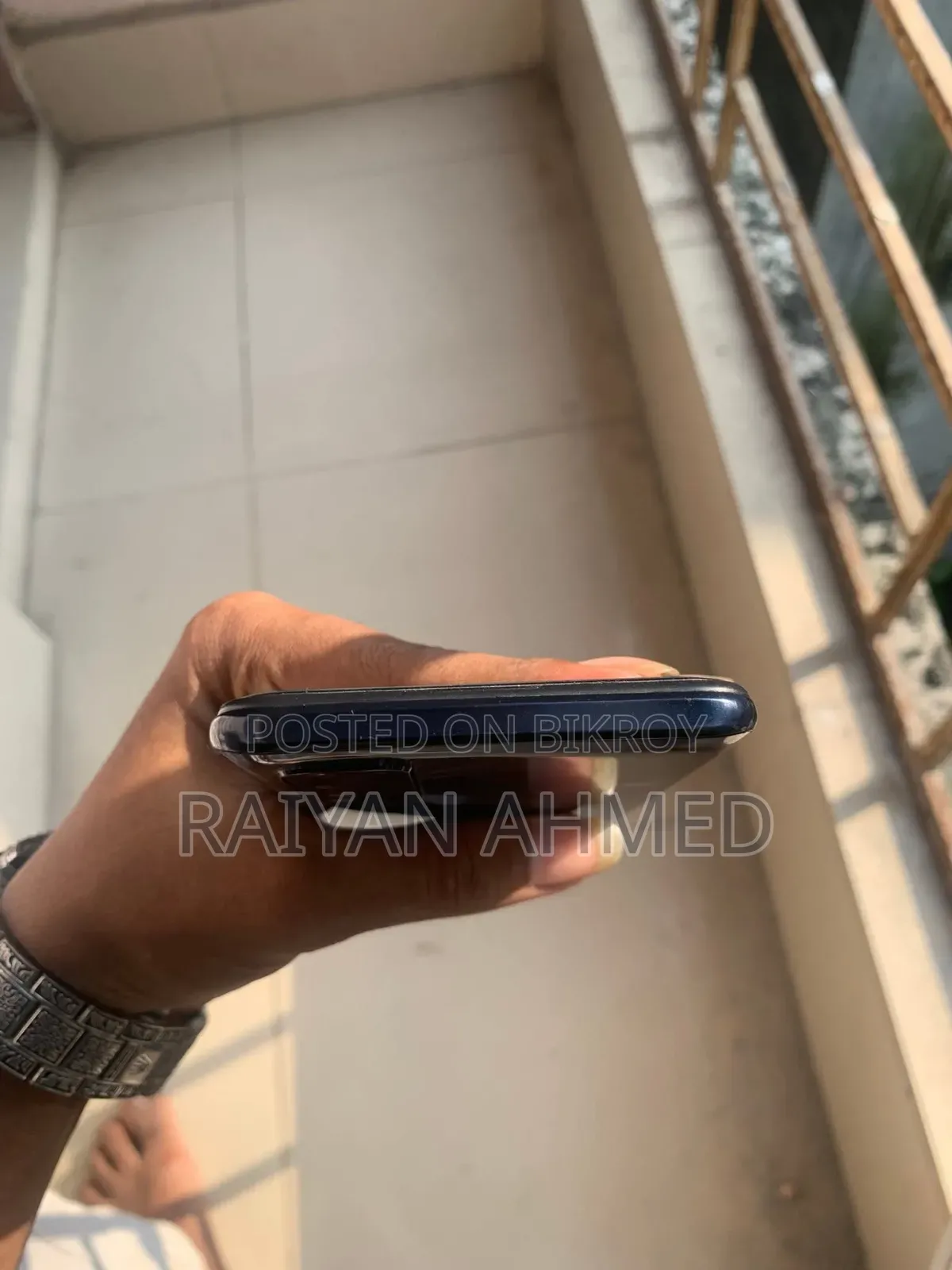 Vivo Y50 128 GB Bronze