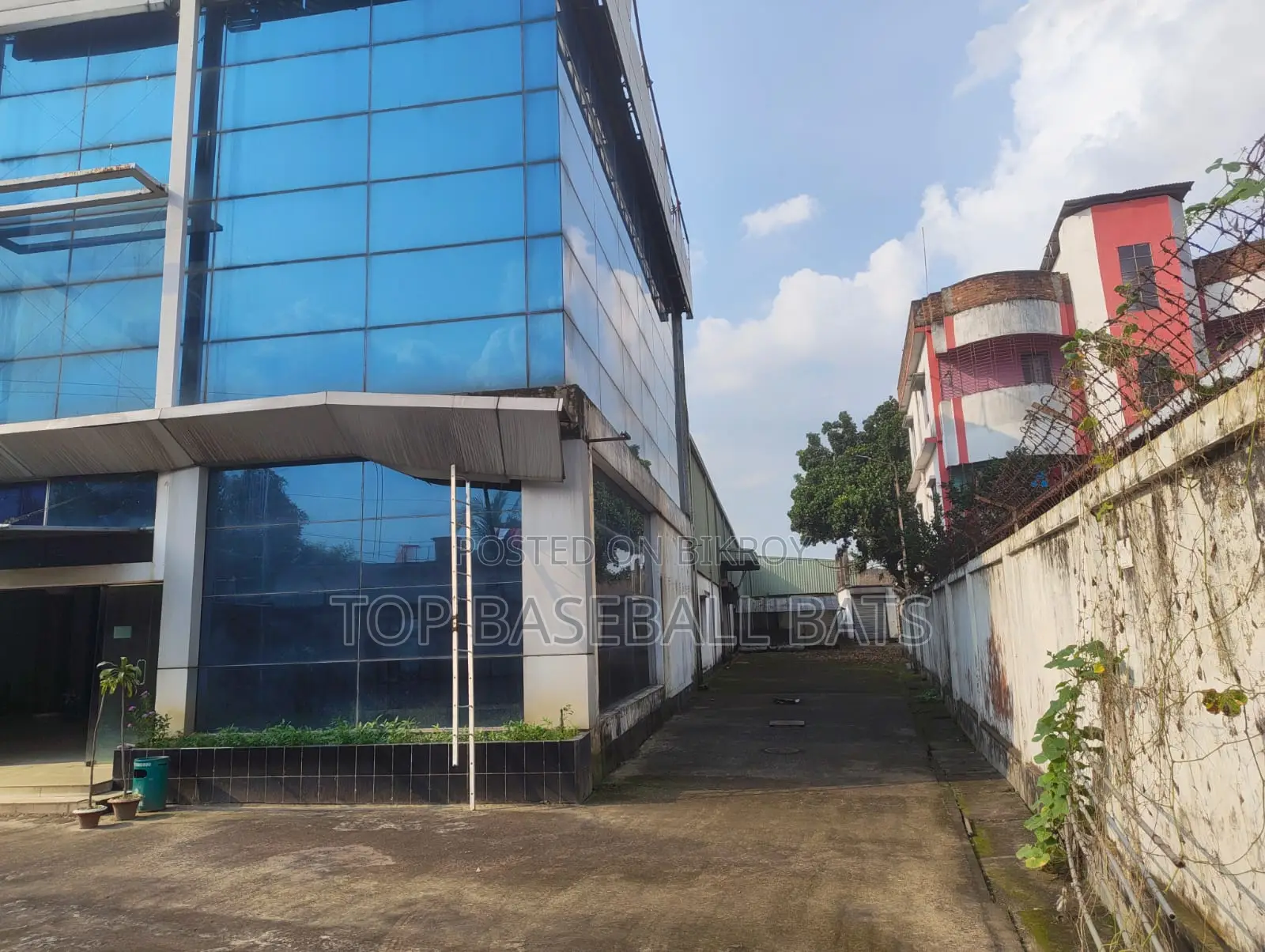 Factory/Warehouse Space for Rent