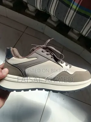 China Sneaker (Brand New)