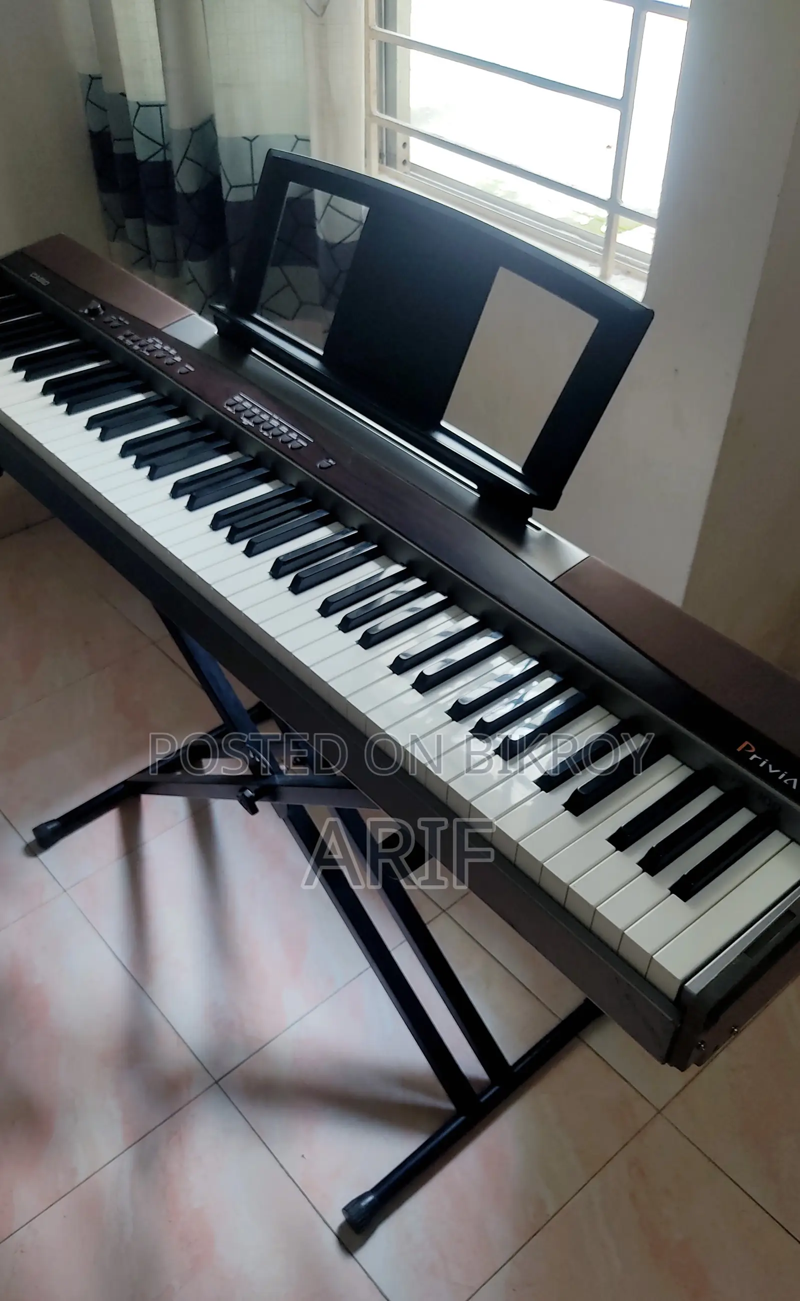 CASIO Privia PX-100 88-Key Hammer Action Digital Piano With MIDI