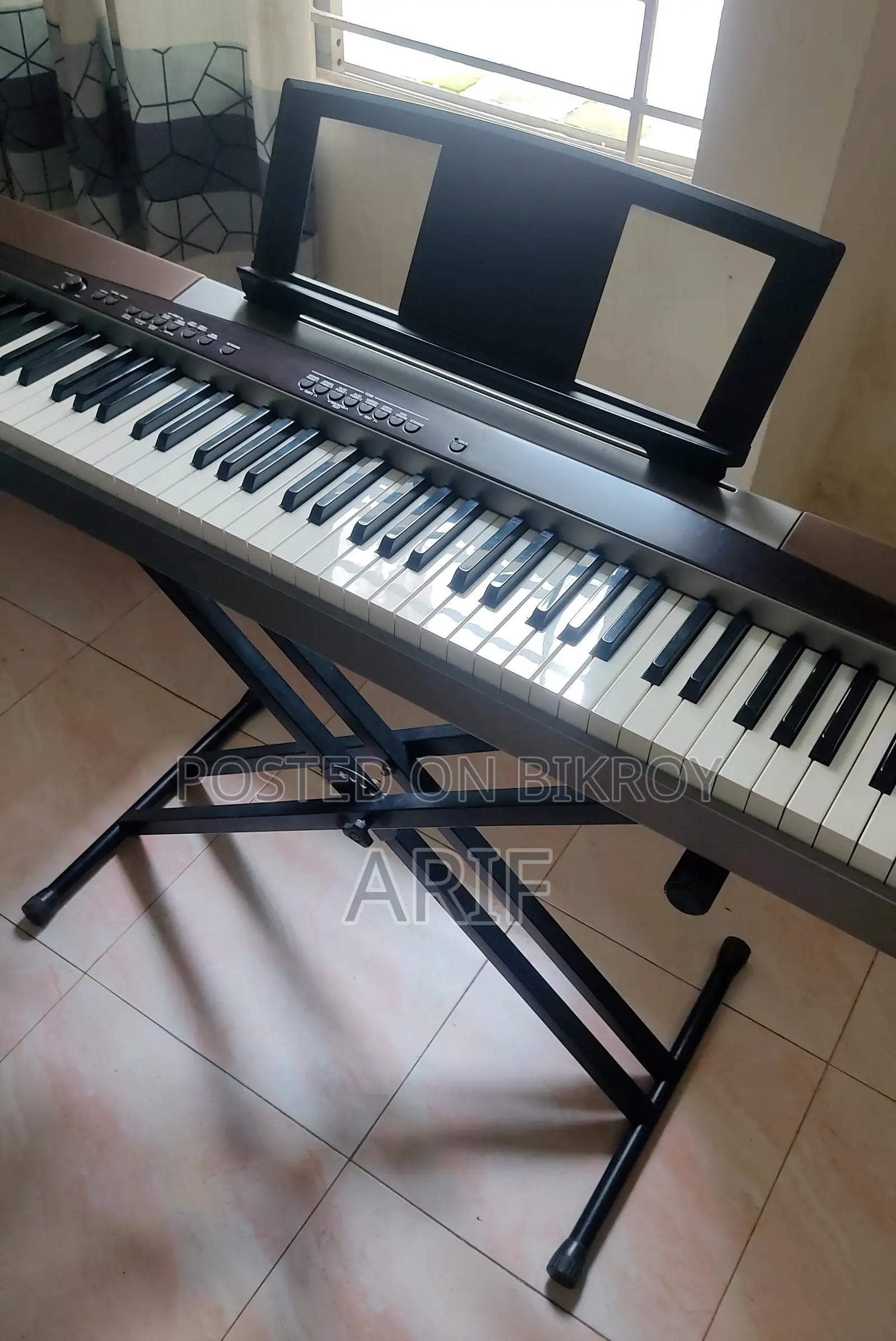 CASIO Privia PX-100 88-Key Hammer Action Digital Piano With MIDI