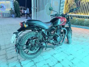 Royal Enfield Hunter 350 2024 Red