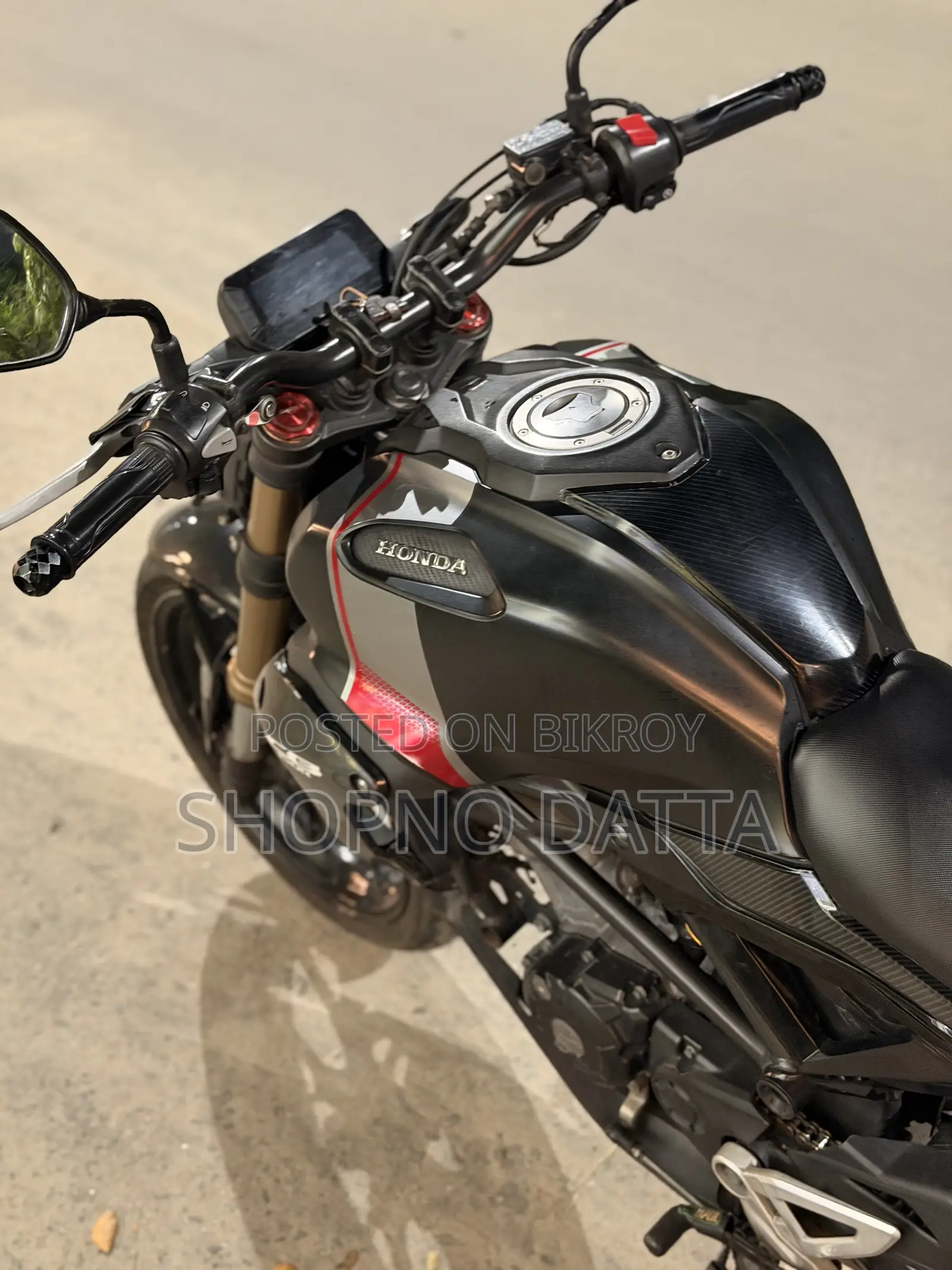 Honda CB 2020 Gray