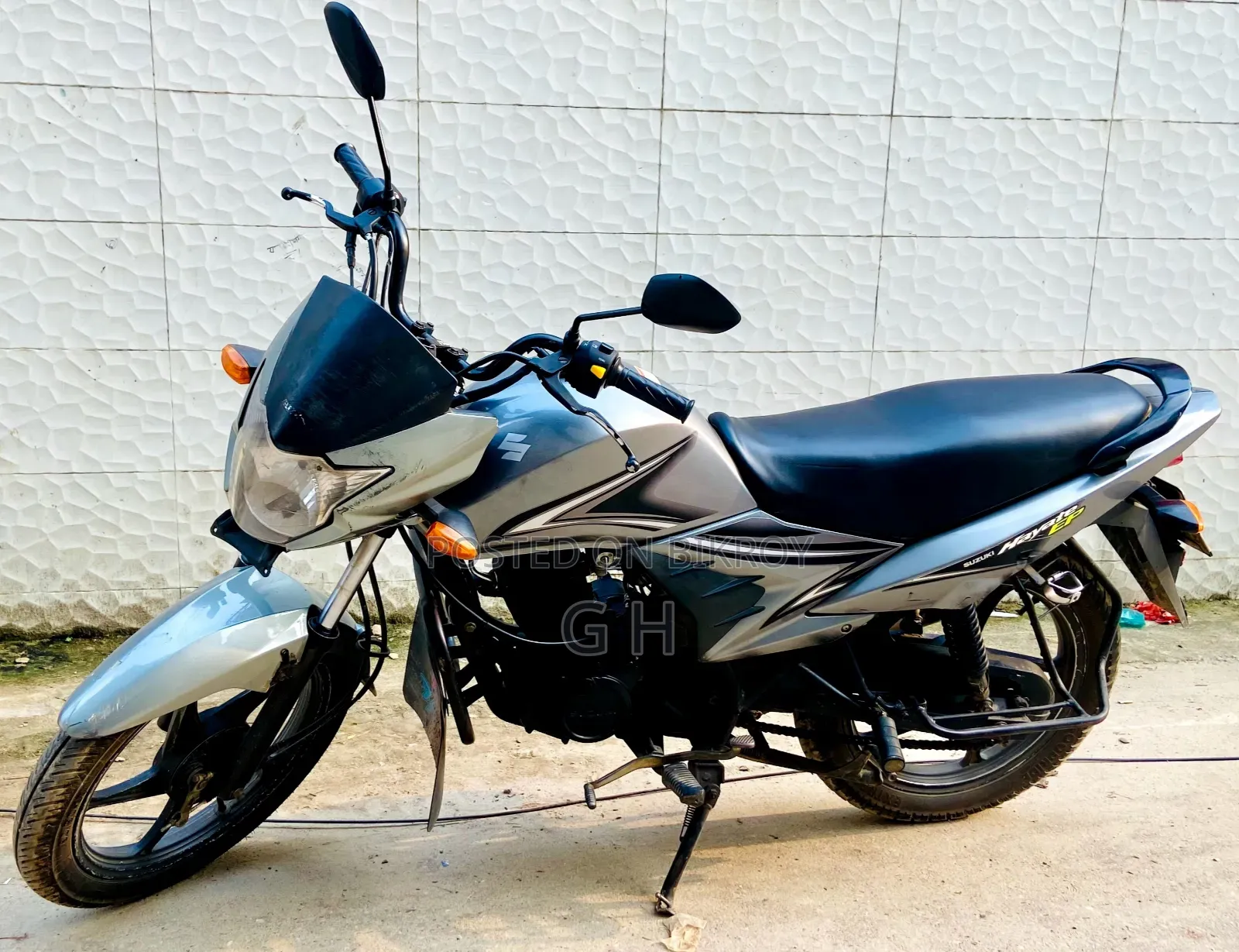 Suzuki Hayate EP 2021 গ্রে