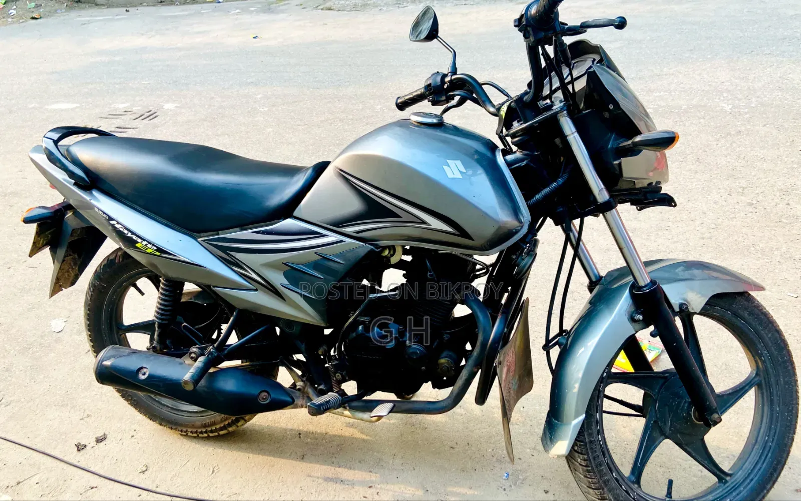 Suzuki Hayate EP 2021 গ্রে