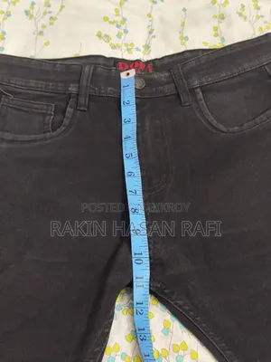 ব্লাক জিন্স