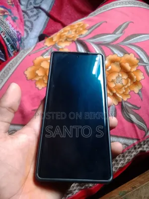 মোটোলোরা জি৯৬ ৫জি ১২৮ জিবি নীল
