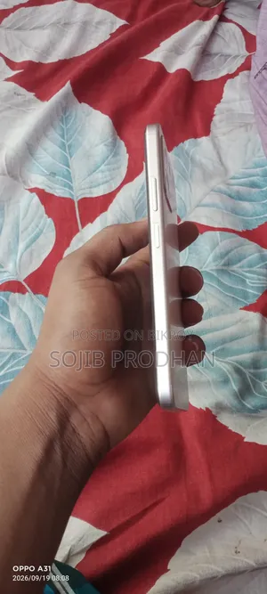 ওপ্পো এ৬ ৫জি ১২৮ জিবি সিলভার