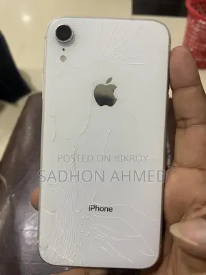 Apple iPhone XR 64 GB White