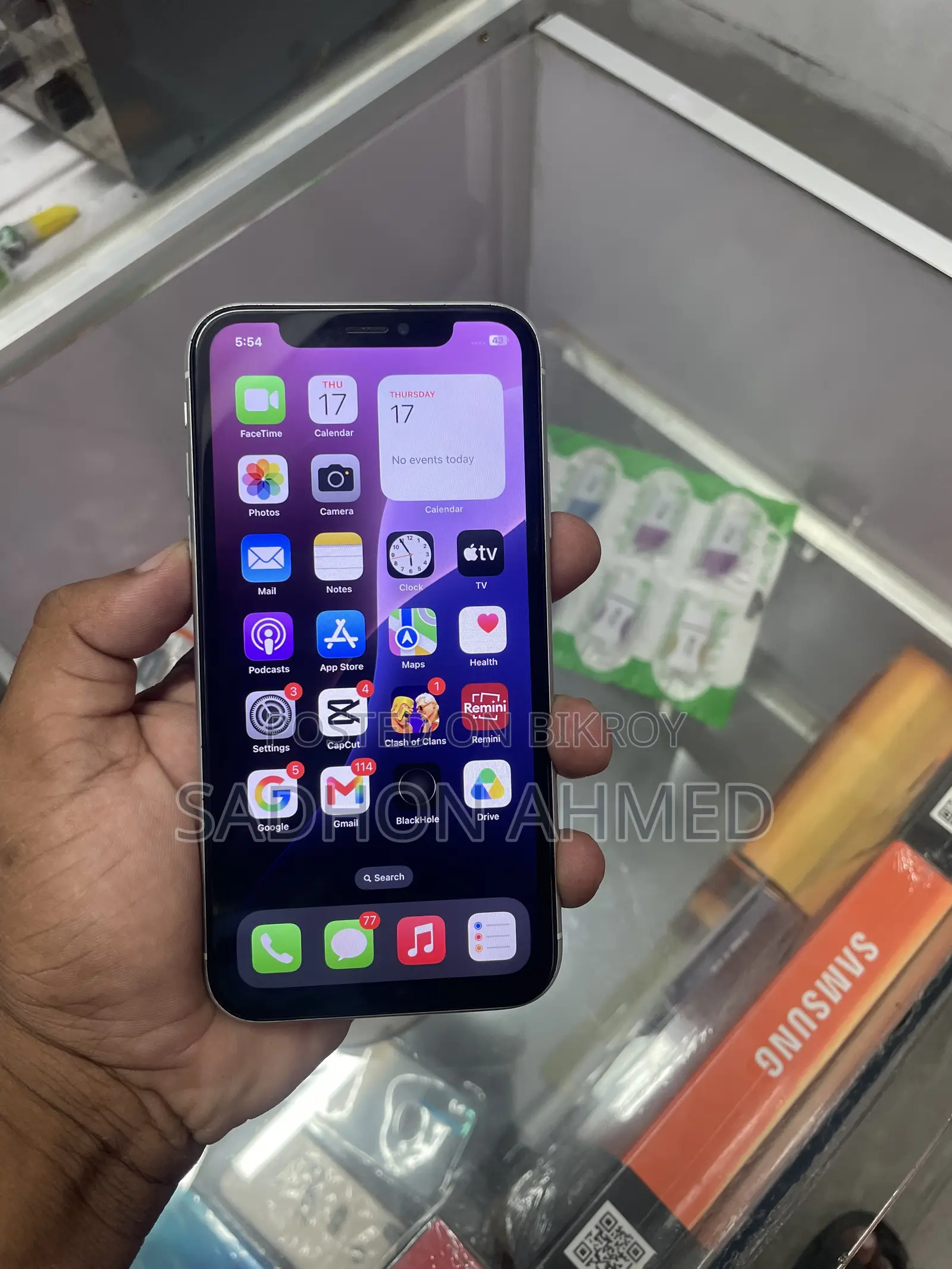 Apple iPhone XR 64 GB White
