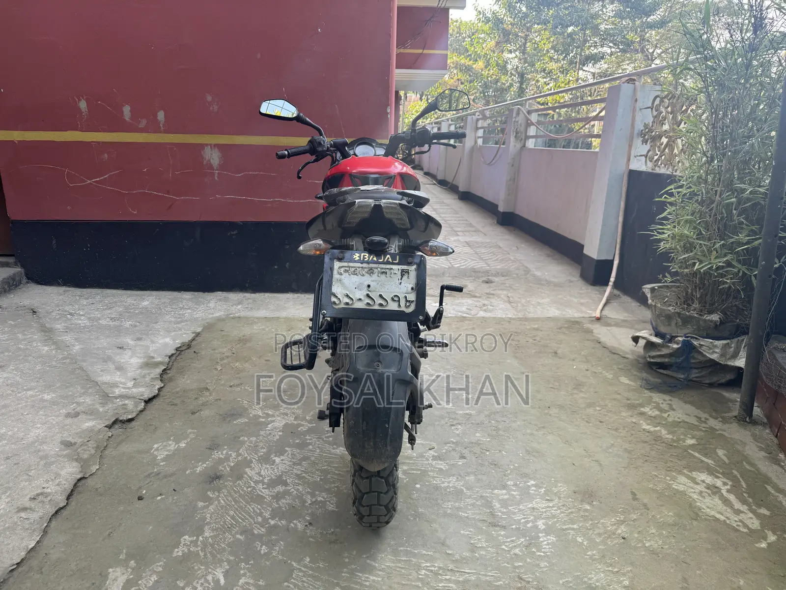 বাজাজ পালসার এনএস ১৬০ ২০১৮ লাল