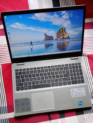 Laptop Dell Inspiron 15 3501 4GB Intel Core i3 SSD 256GB