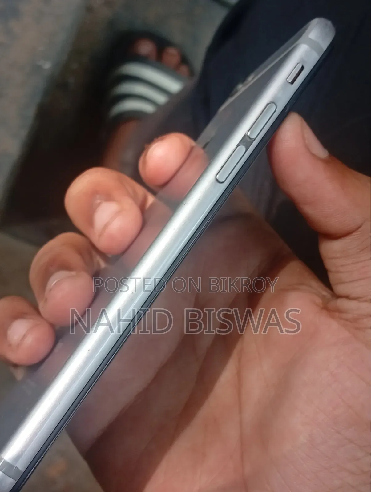 Apple iPhone 6s 16 GB White
