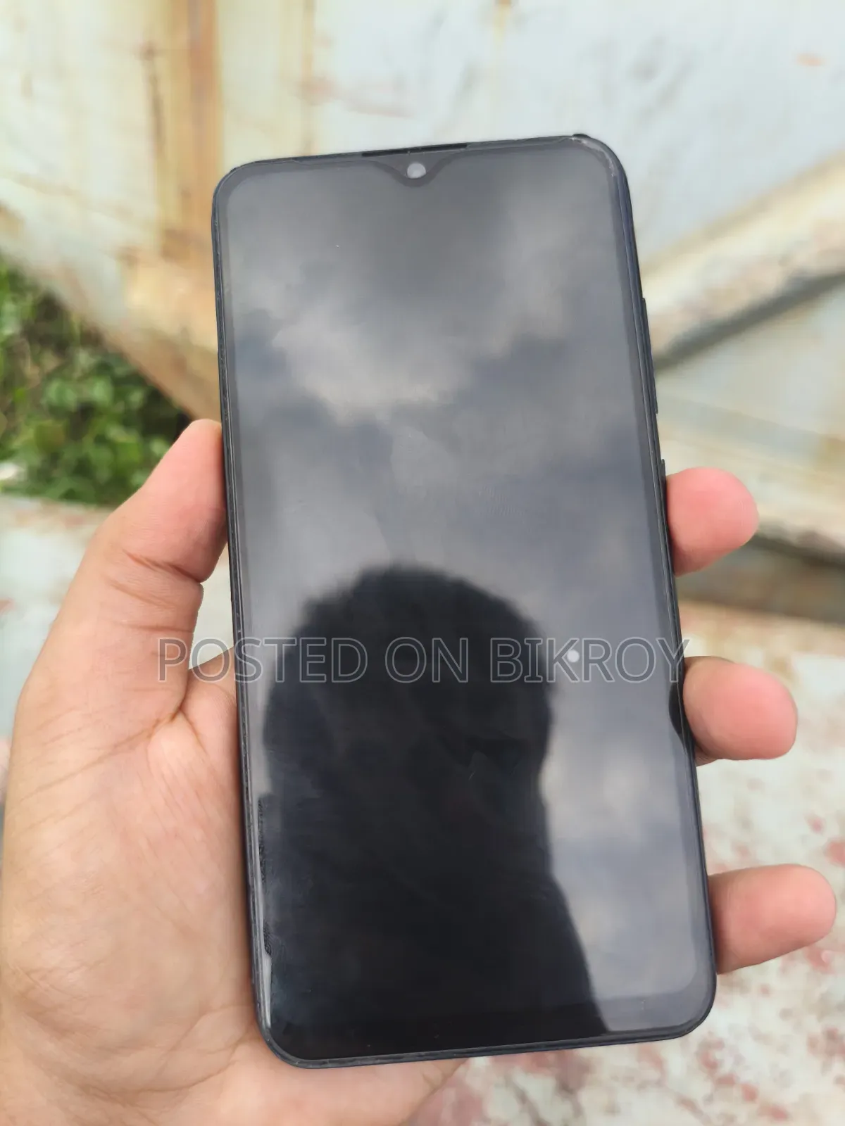 ভিভো ওয়াই৯৩ ১২৮ জিবি কালো