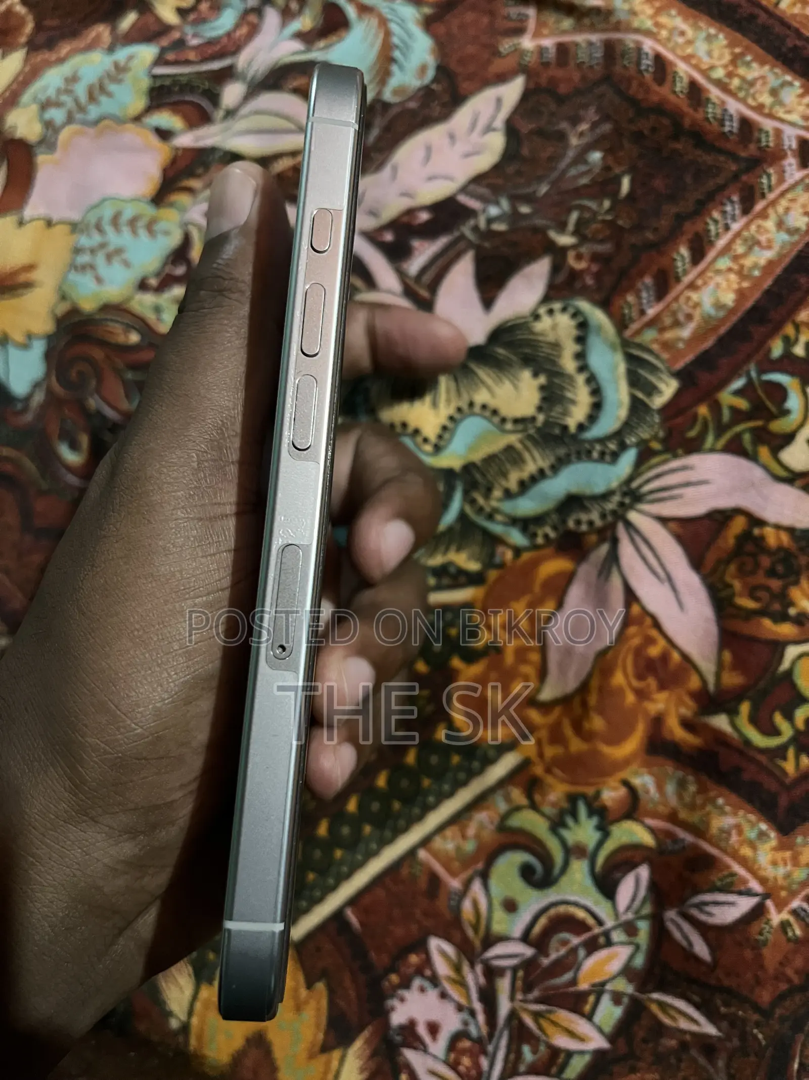 Apple iPhone 16 Pro 1 TB White