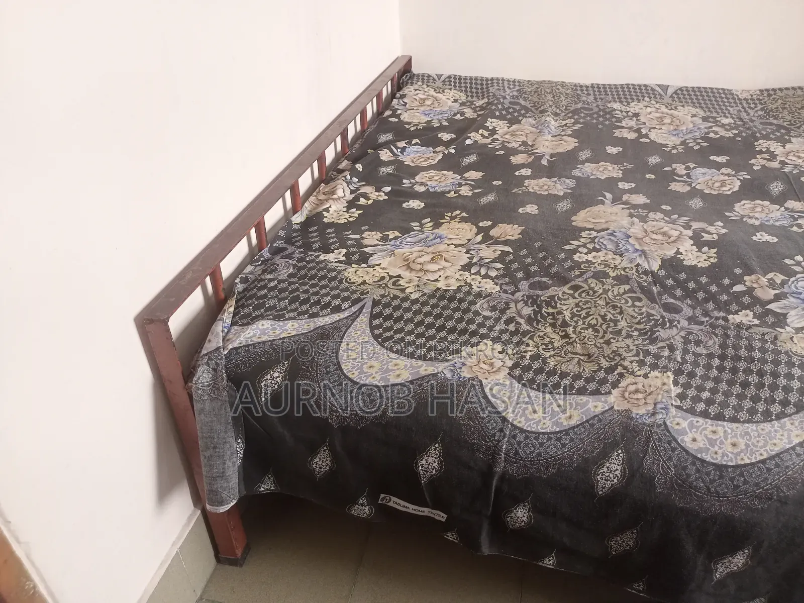 Iron Bed 5.3 feet x 7 feet