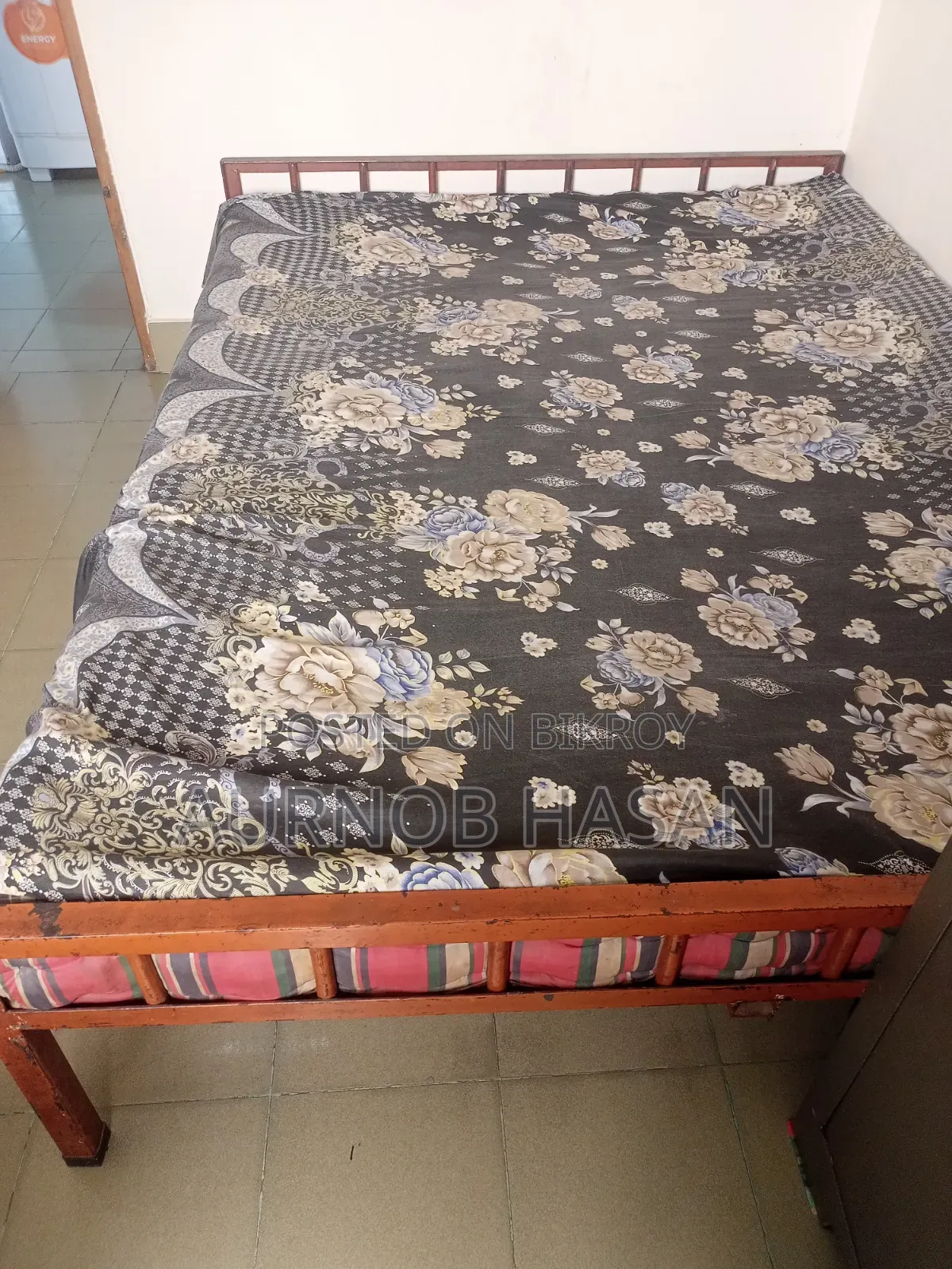 Iron Bed 5.3 feet x 7 feet
