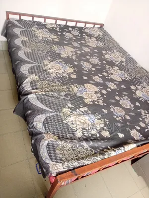 Iron Bed 5.3 feet x 7 feet