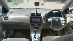 Toyota Axio 2011 Pearl