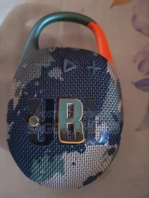 JBL Clip 5