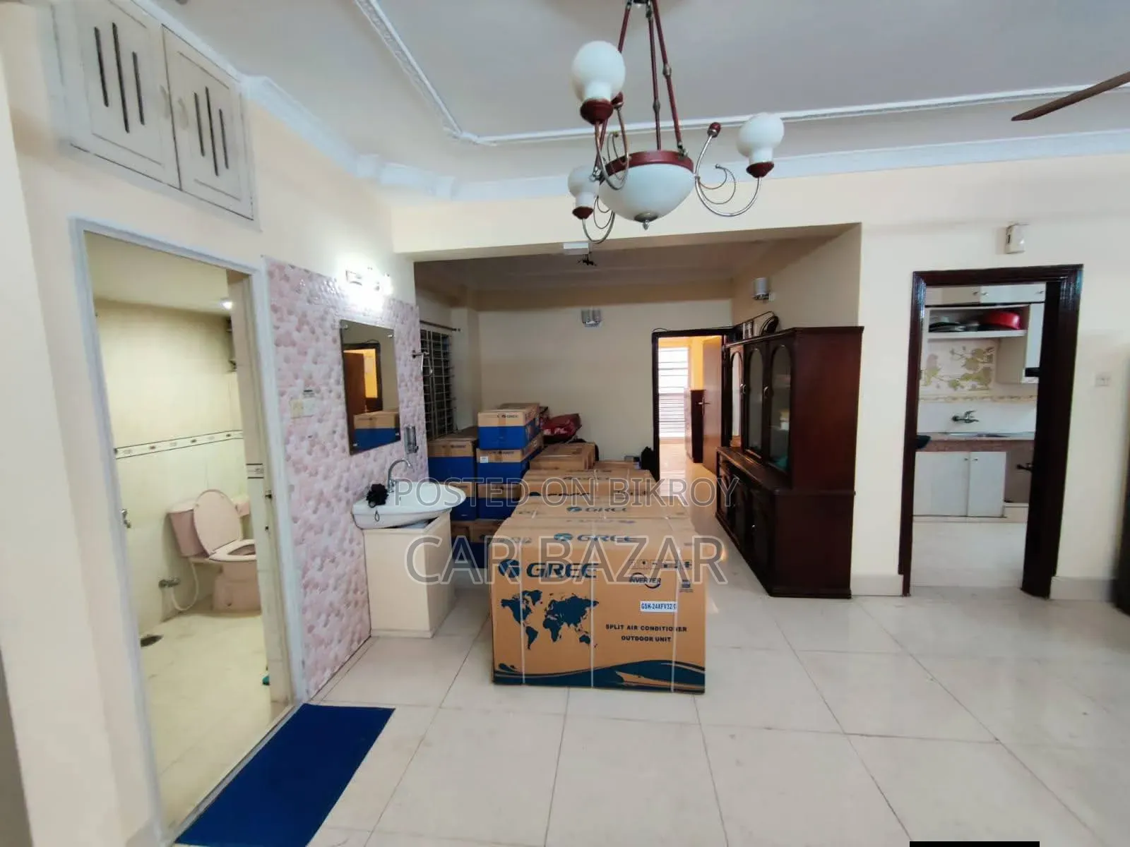4 Bedroom Apartment in Luxury Building, Khulshi for sale