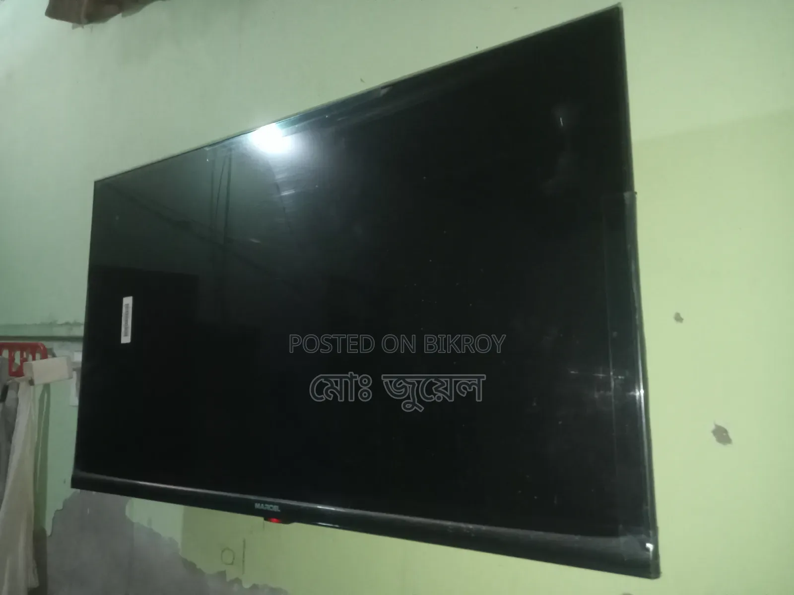 LED Smart TV