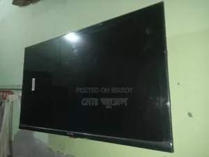 LED Smart TV