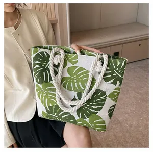 Floral Canvas Bag
Color Type : 4
Zipper System
All Color Available