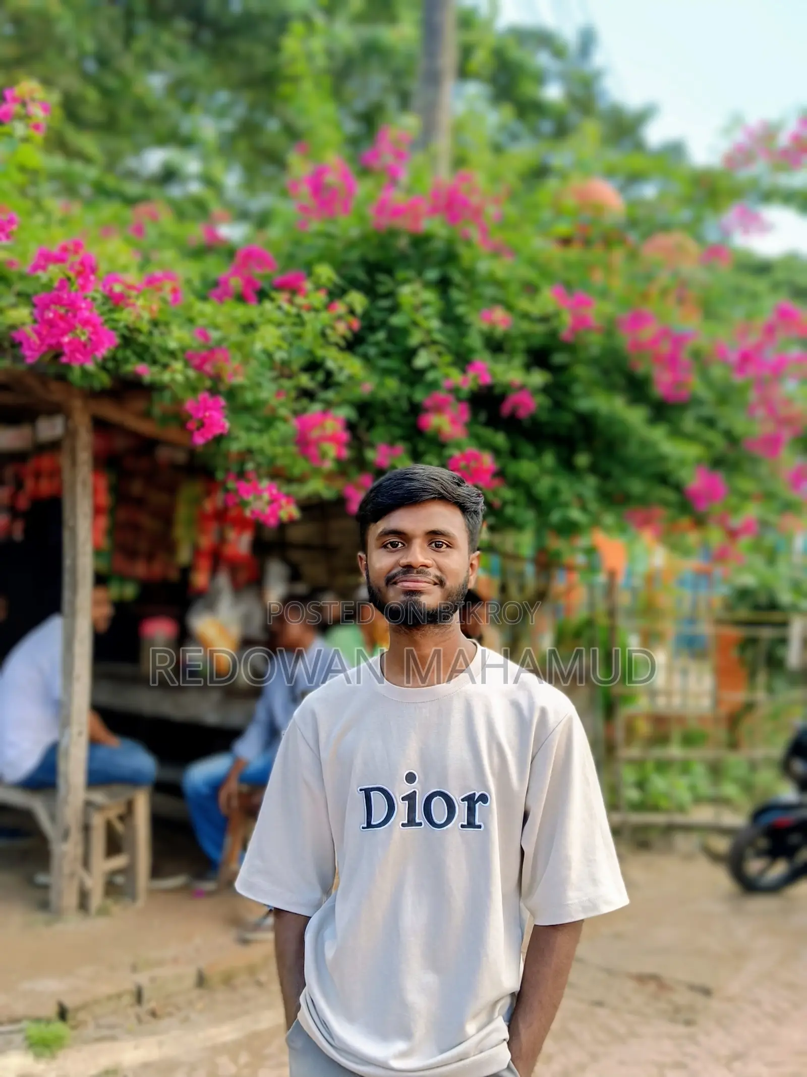 সেলস এক্সিকিউটিভ