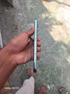 Vivo Y400 Phone