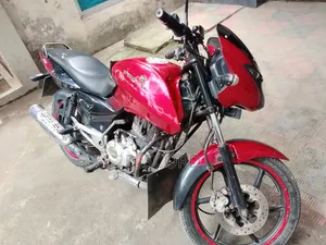 Bajaj Pulsar 150 2013 Red